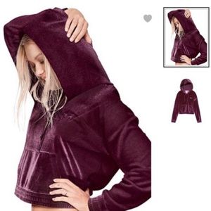 Used once, PINK Victoria’s Secret velour crop sweater